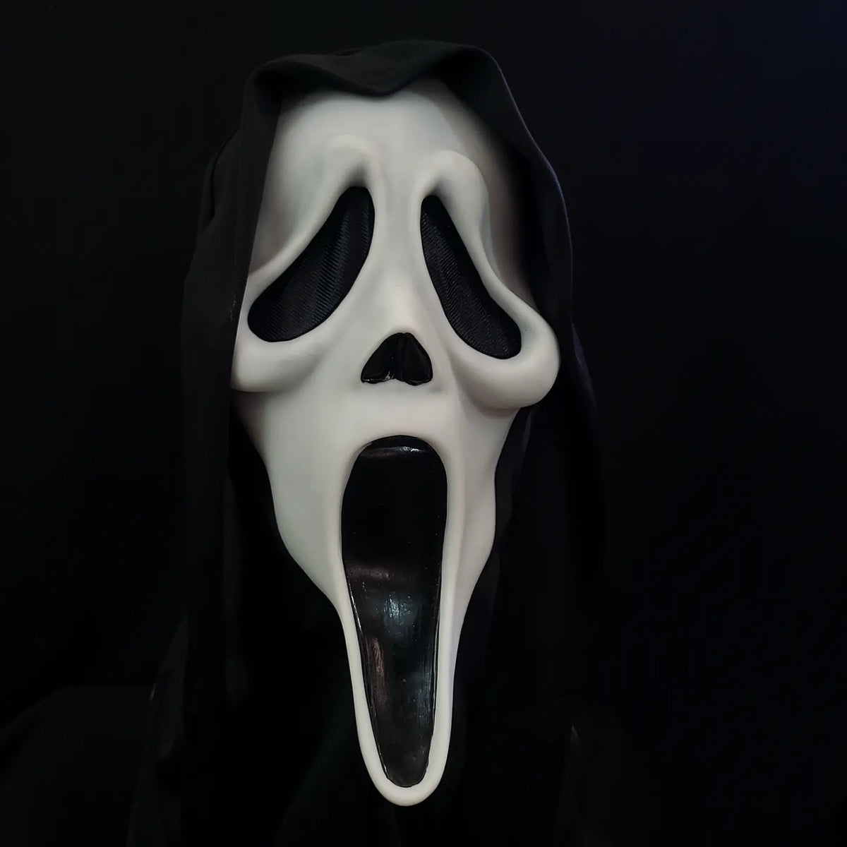 GHOST FACE / SCREAM — Máscara con capucha